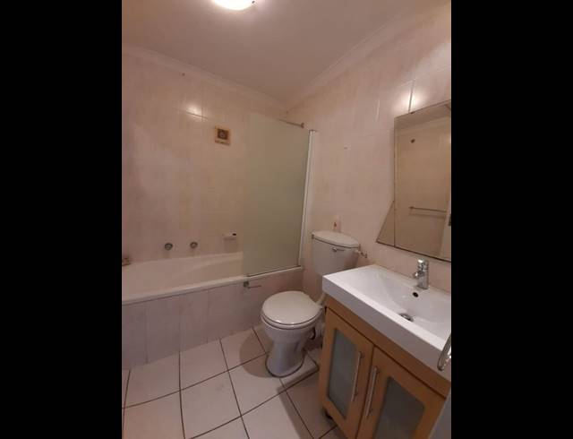 1 BEDROOM PROPERTY TO RENT IN SIMONS TOWN CENTRAL